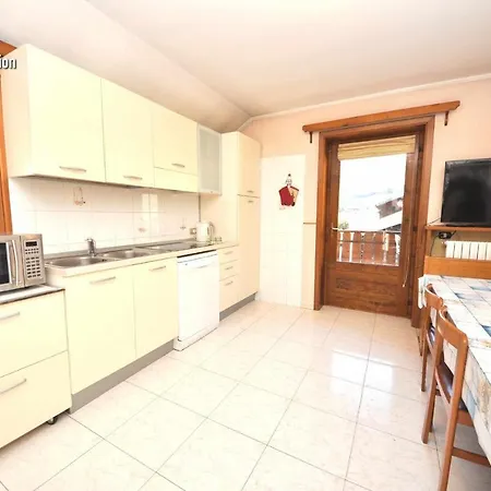 Apartment Al Me Bait By